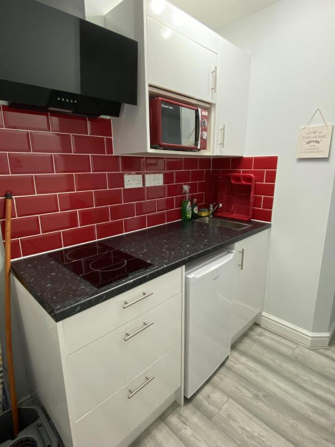 Comfortable - Cosy - Budget Studios In City Center London Eksteriør bilde