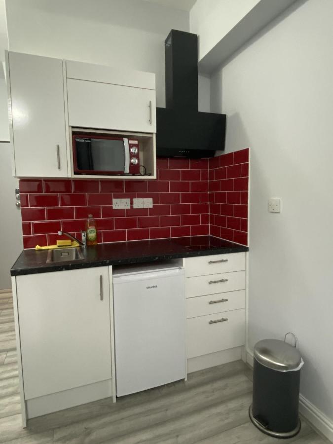 Comfortable - Cosy - Budget Studios In City Center London Eksteriør bilde