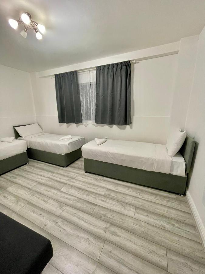 Comfortable - Cosy - Budget Studios In City Center London Eksteriør bilde